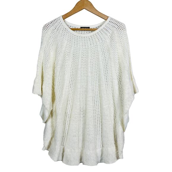 Lauren Michelle Metallic Thread Knit Shawl Cape Poncho Sleeveless White - OSFA - Picture 1 of 4